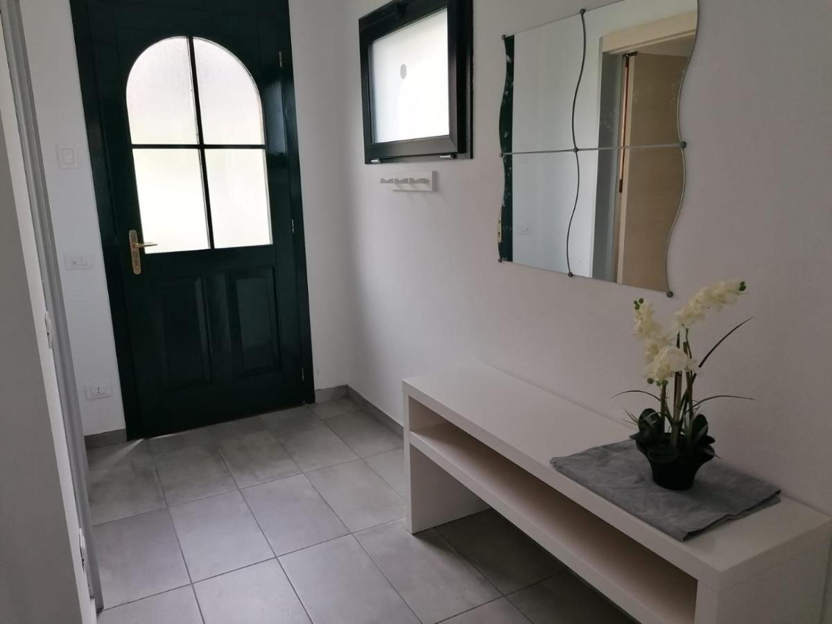 Bed and Breakfast Il Ciliegio Di Zoe Cerro  Exterior foto